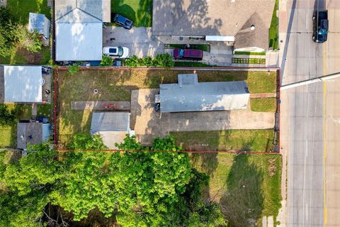 1413 Singleton Boulevard Dallas TX 75212