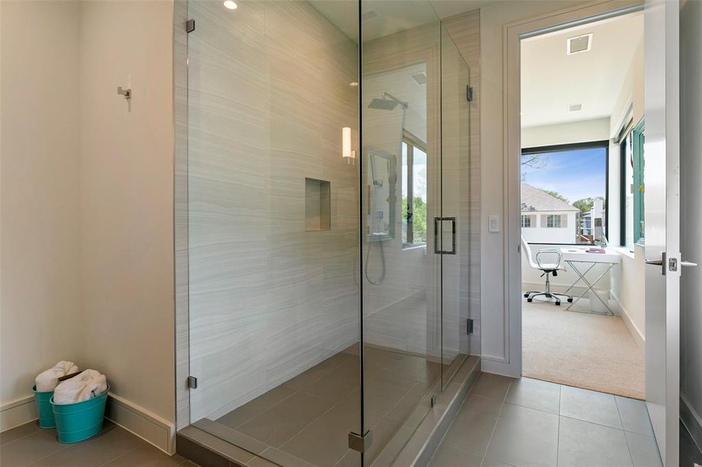 Lovers Lane Heights - Residential