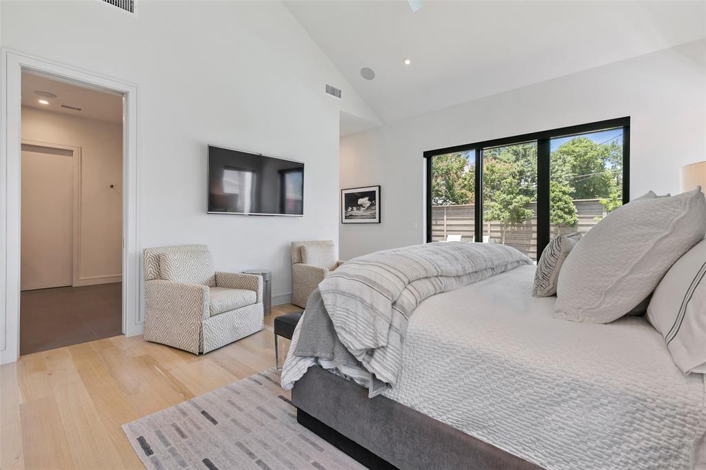 Lovers Lane Heights - Residential