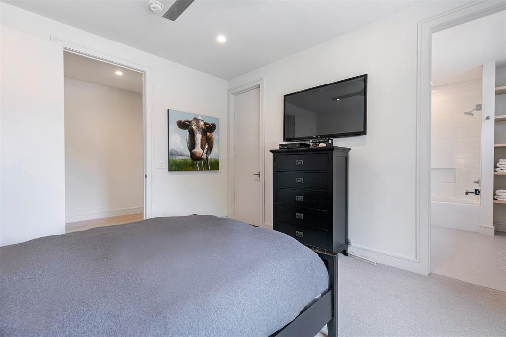 Lovers Lane Heights - Residential