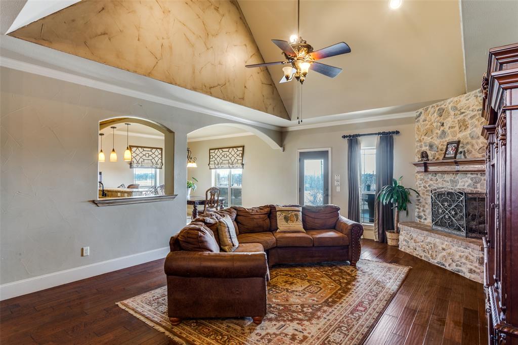 1233 County Road 3550