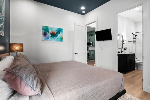 Tiny photo for 2513 Childs Street, Dallas, TX 75203 (MLS # 21161308)