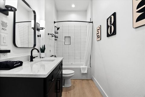 Tiny photo for 2513 Childs Street, Dallas, TX 75203 (MLS # 21161308)