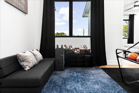 Tiny photo for 2513 Childs Street, Dallas, TX 75203 (MLS # 21161308)