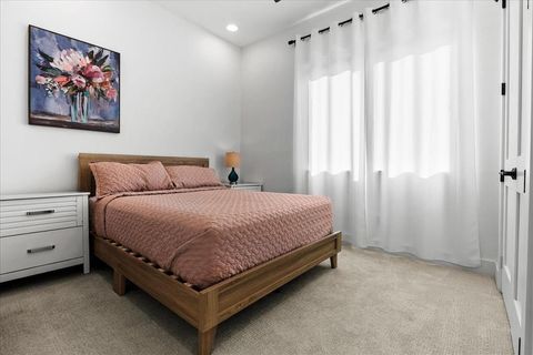 Tiny photo for 2513 Childs Street, Dallas, TX 75203 (MLS # 21161308)