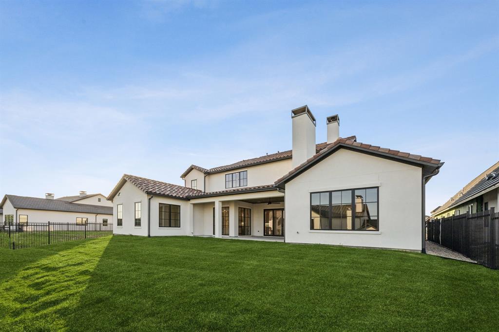 Montrachet - Residential