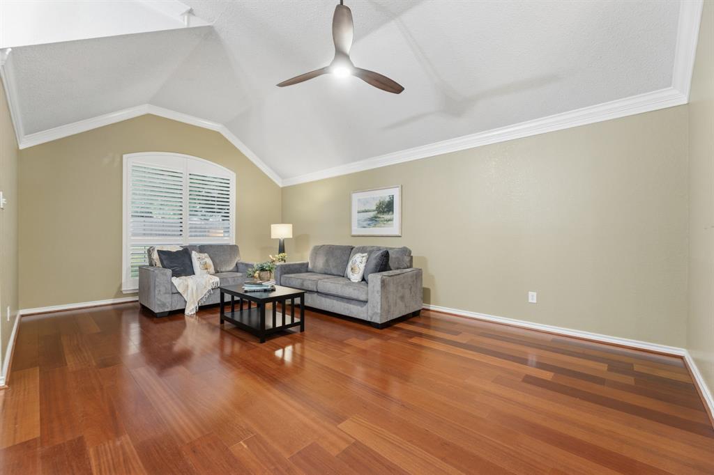 3260 Shady Glen Drive