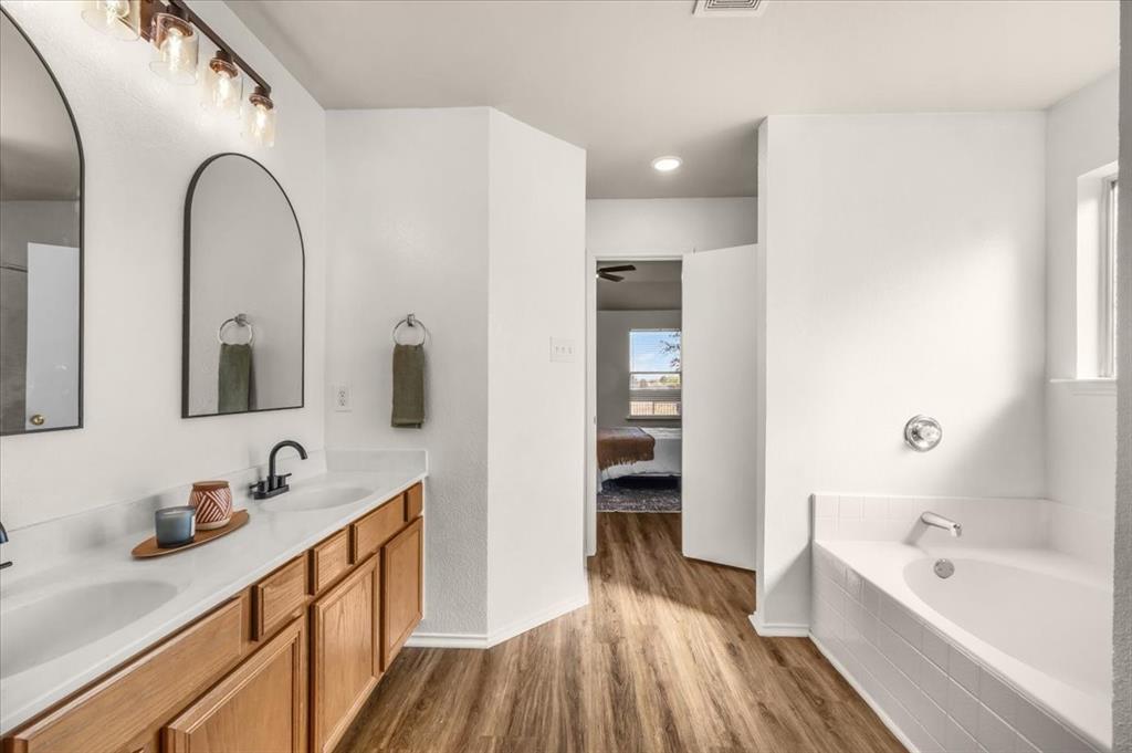 Sendera Ranch - Residential