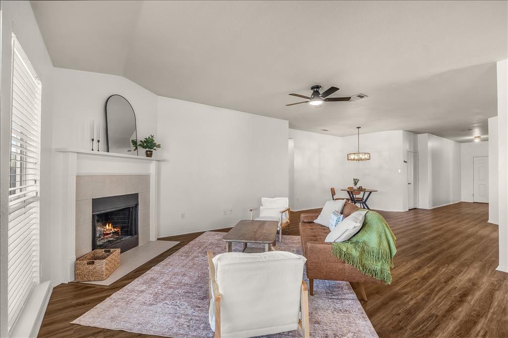 Sendera Ranch - Residential