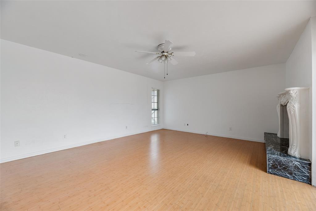 3316 John Muir Court