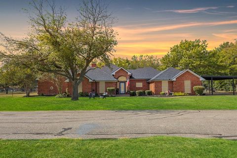 A home in Quinlan