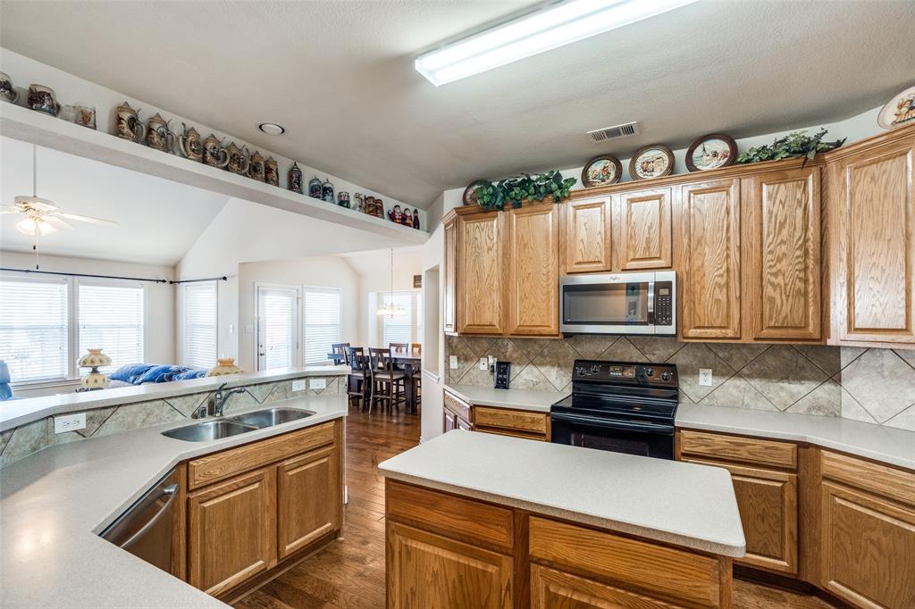 Villages of Lake Forest PH3 - Residential