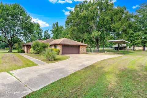 10016 Mustang Circle Keithville LA 71047