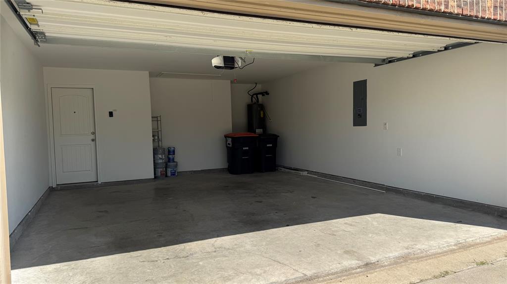 Sweetwater Crossing - Residential Lease