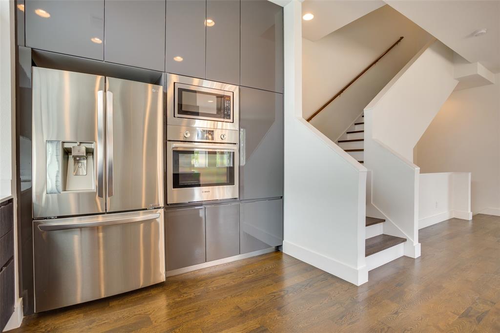 Mckee St Twnhms - Residential Lease