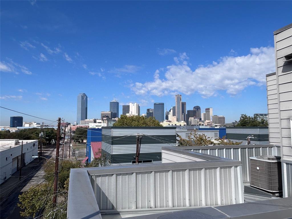 Mckee St Twnhms - Residential Lease