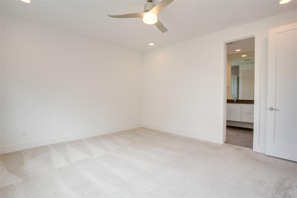 Mckee St Twnhms - Residential Lease