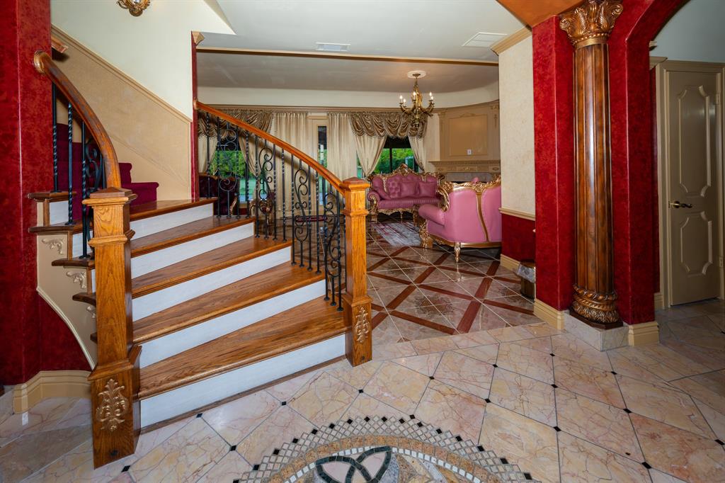 4767 County Road 2656