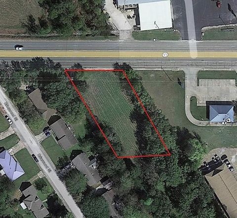 Photo of 815 Culver Street, Commerce, TX 75428 (MLS # 20835607)