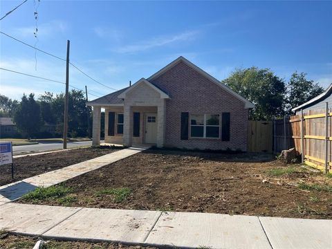 4340 M Avenue Fort Worth TX 76105