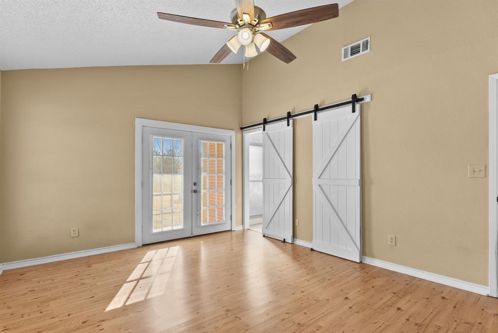 THOMPSON - Residential