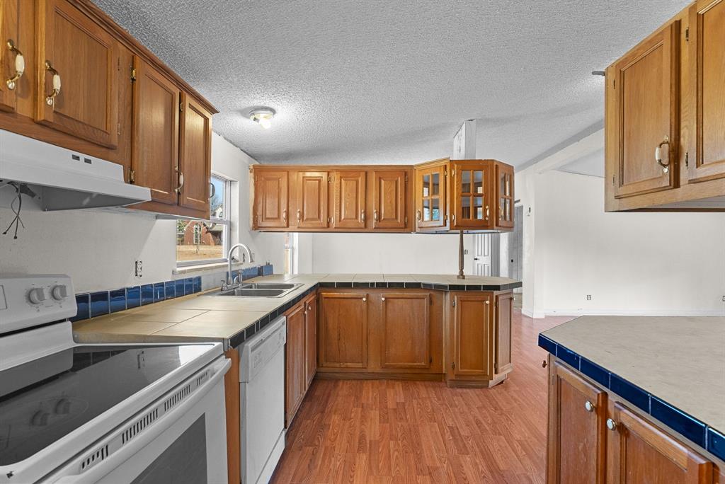 THOMPSON - Residential