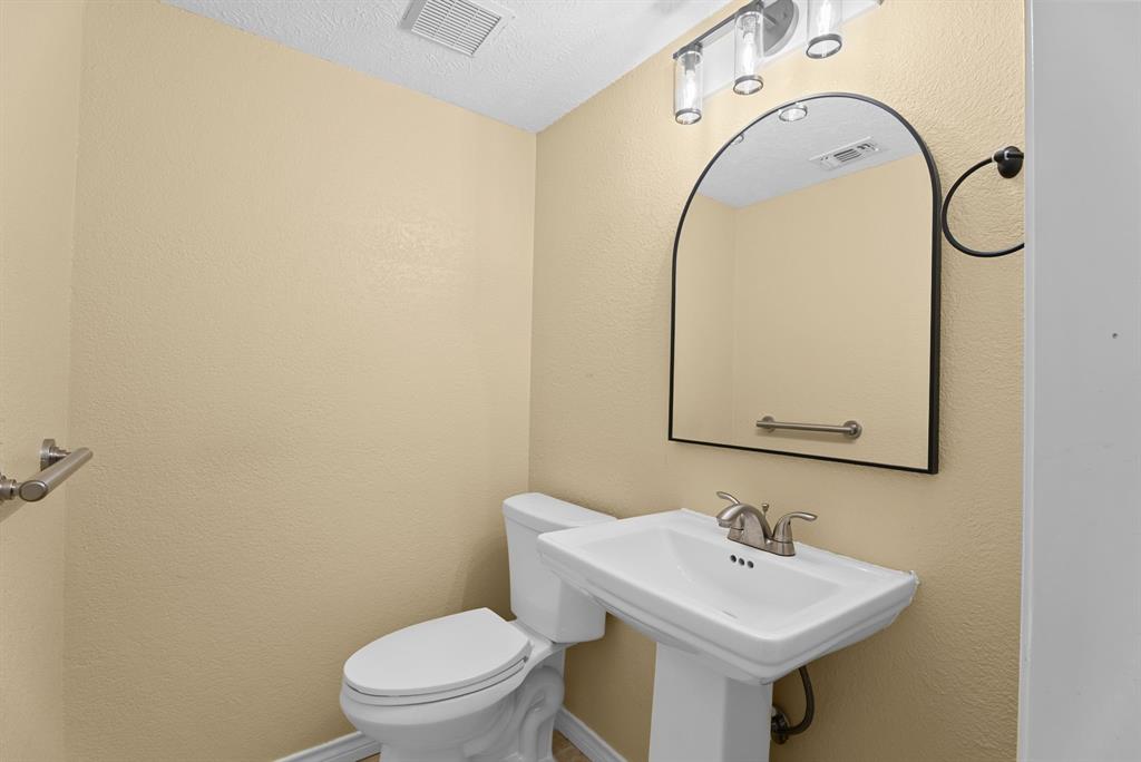 THOMPSON - Residential