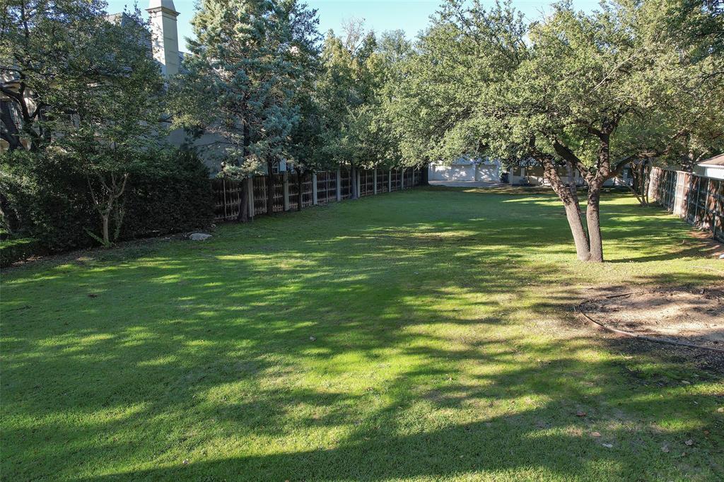 Mount Vernon 03 - Land