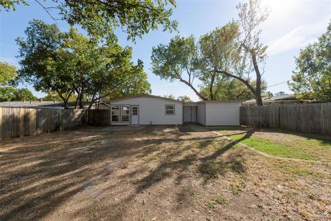 A home in Farmers Branch