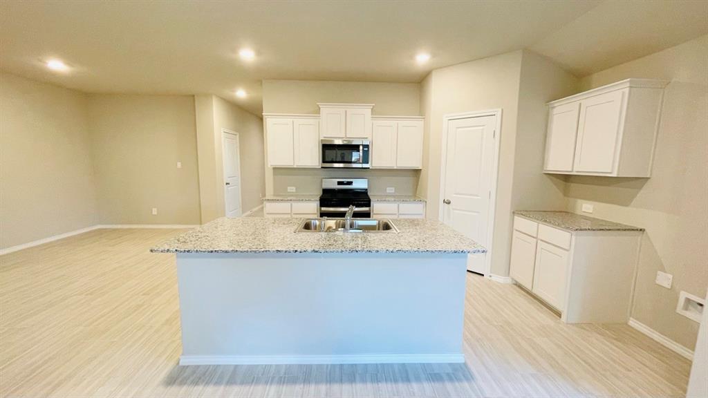 4221 SUBTLE CREEK Lane