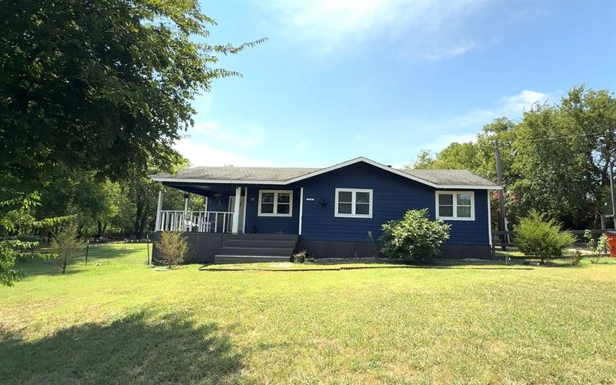 Welcome to country living in beautiful Blue Ridge, Texas -  within Collin County, but minutes away from 75, and situated on a 1.370 acres with NO RESTRICTIONS. This SPACIOUS country cottage offers a blend of country charm and modern living, with 3 bedrooms and 2 full bathrooms. Updated in 2019 and again in 2022, double pane windows, updated floors throughout and HVAC installed in 2020. Semi wrap around porch in the front, and a relaxing covered porch in the backyard for you to enjoy those beautiful evening sunsets.  This huge property offers plenty of open space for horses, cattle, and goats. Incredible outdoor living, offers peace and tranquility with plenty of land to build your dream addition to this stunning property! Top rated Blue Ridge ISD. BONUS Washer and Dryer!!