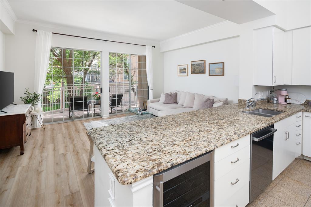 Renaissance On Turtle Creek Condo - Residential