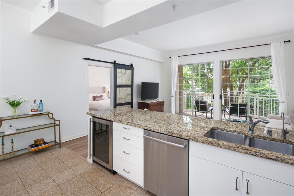 Renaissance On Turtle Creek Condo - Residential