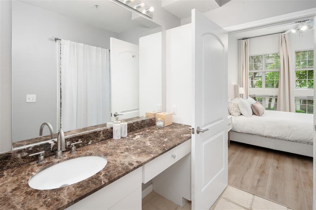 Renaissance On Turtle Creek Condo - Residential