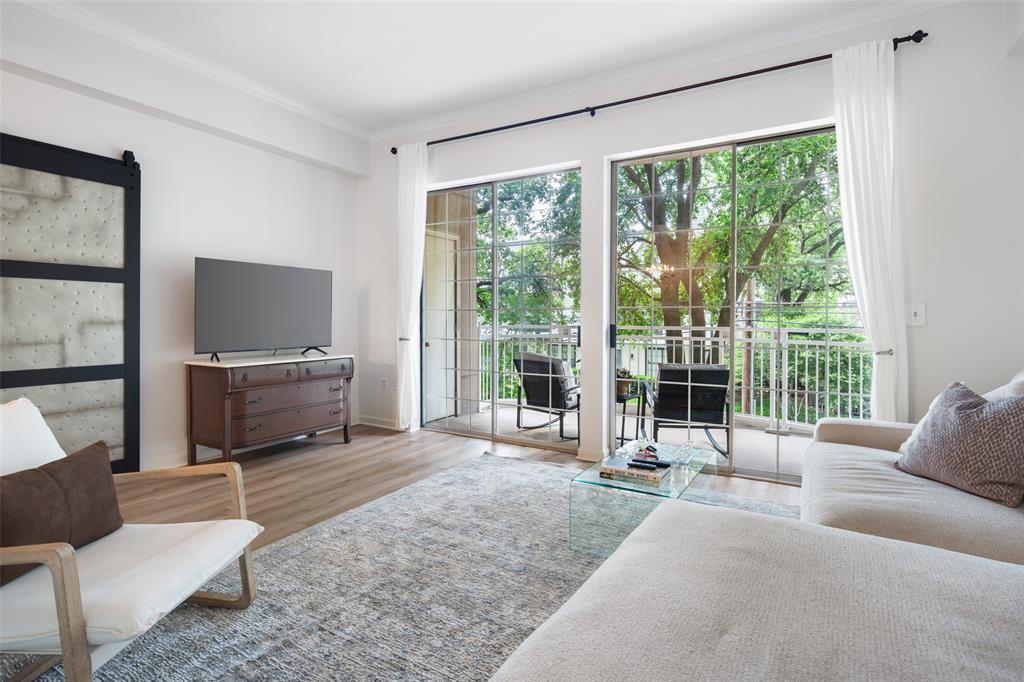 Renaissance On Turtle Creek Condo - Residential