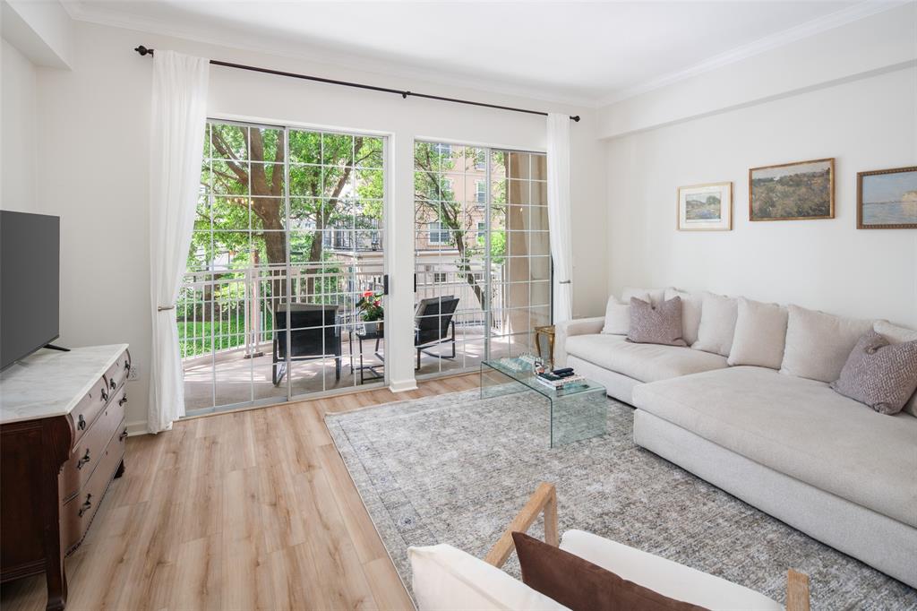 Renaissance On Turtle Creek Condo - Residential