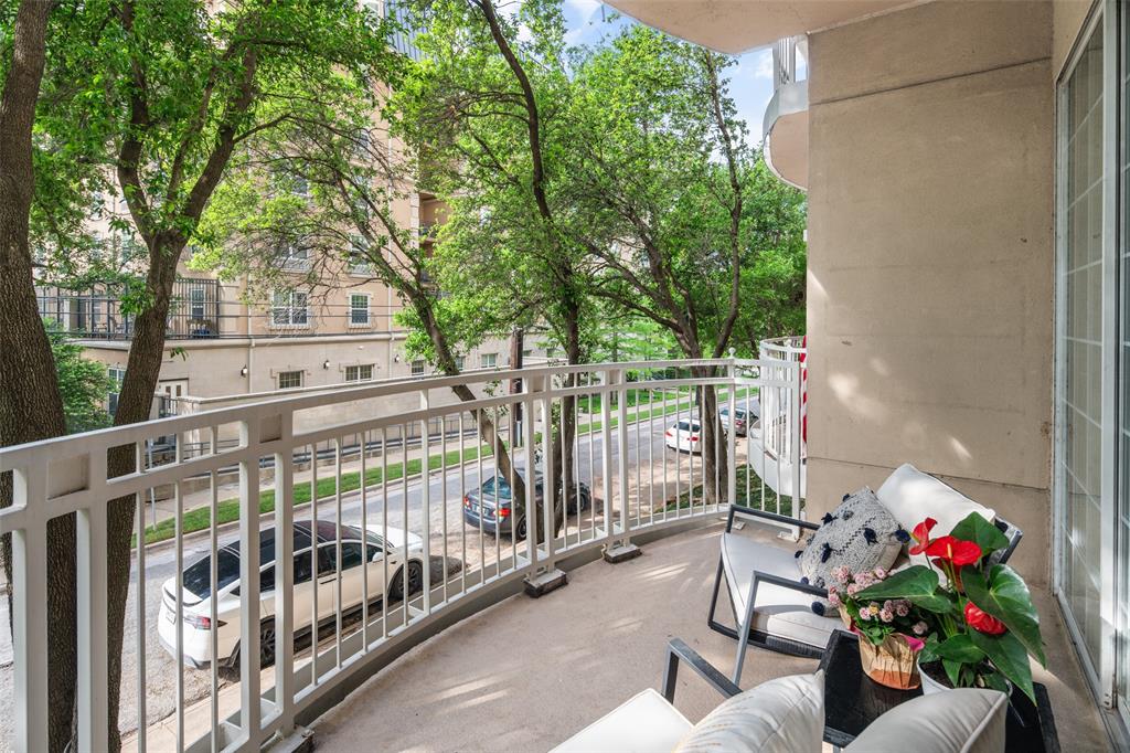 Renaissance On Turtle Creek Condo - Residential