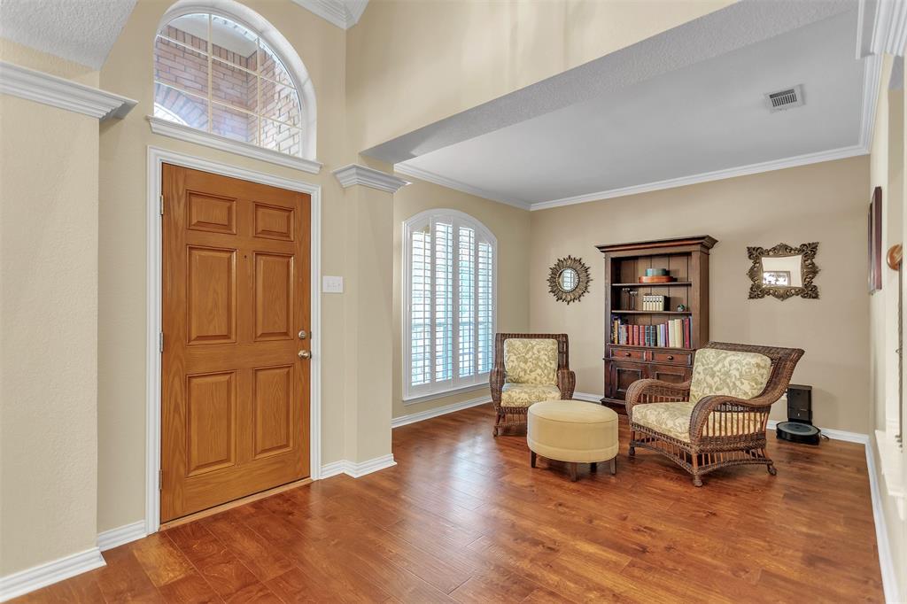 1802 Falcon Drive