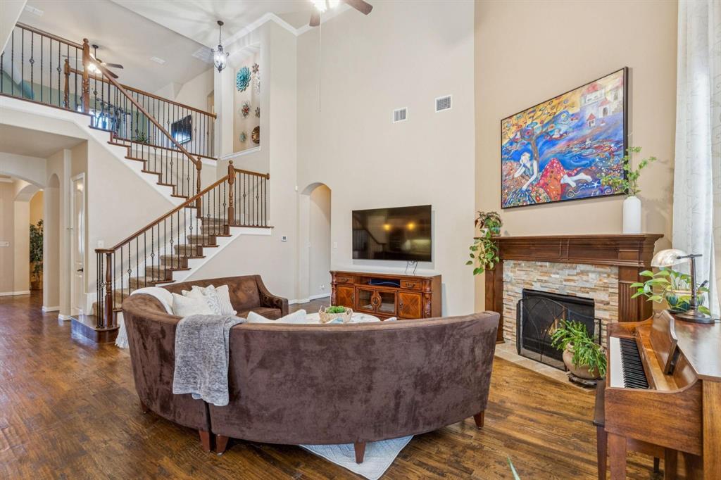 112 Chatfield Drive