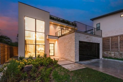 1622 Sylvan Avenue Dallas TX 75208