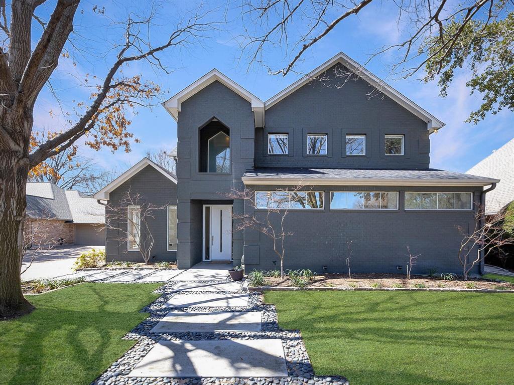 2616 Torrey Pines Drive