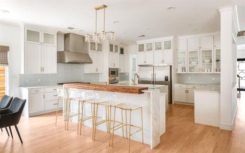 Tiny photo for 4085 Amherst Avenue, University Park, TX 75225 (MLS # 21074390)