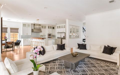 Tiny photo for 4085 Amherst Avenue, University Park, TX 75225 (MLS # 21074390)