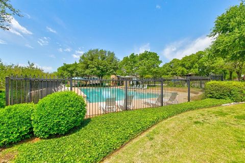 A home in Hickory Creek