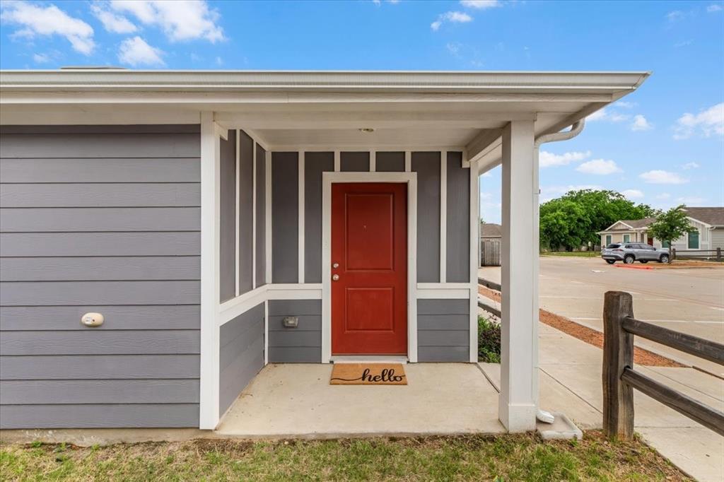 Risinger Court Condos - Residential