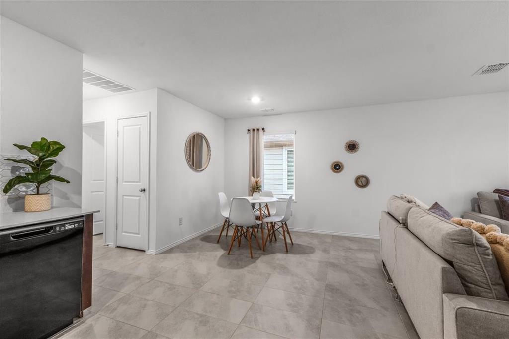 Risinger Court Condos - Residential