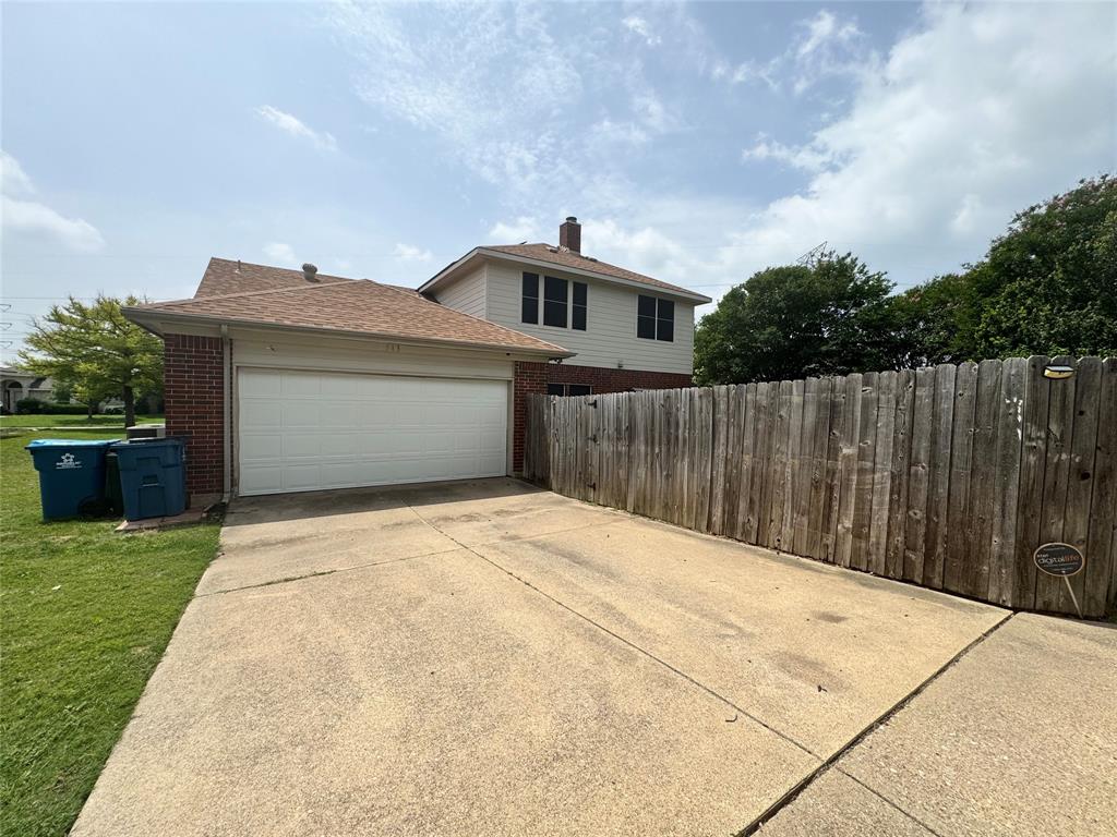 513 Shannon Circle