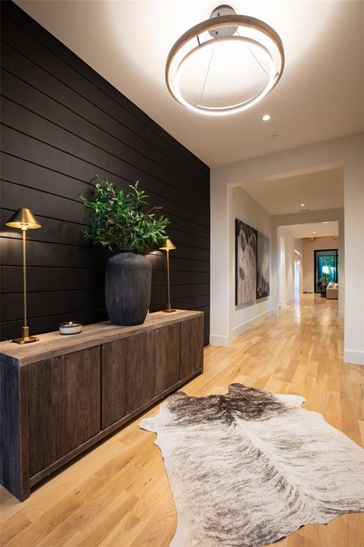 9118 Bluff Hollow Court