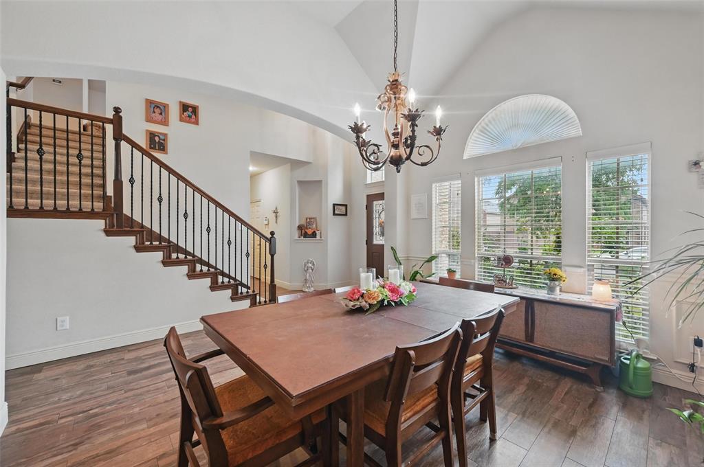 5724 Diamond Valley Drive