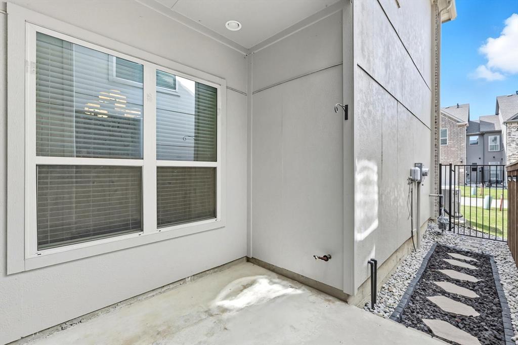 Riverside Point - Residential